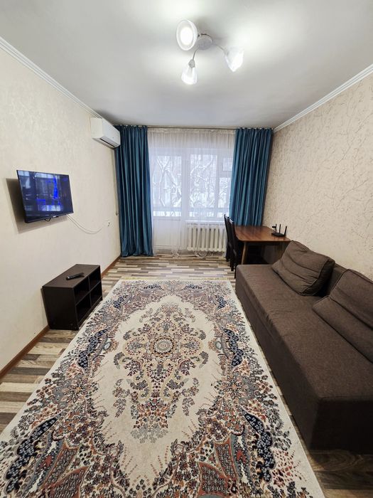 Сдается 2х ком кв Саяхат