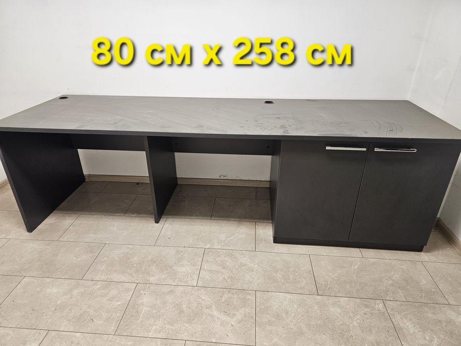 Продавам Бюро с шкаф