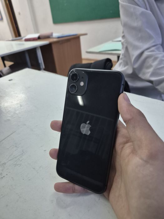 Айфон 11 сатылады