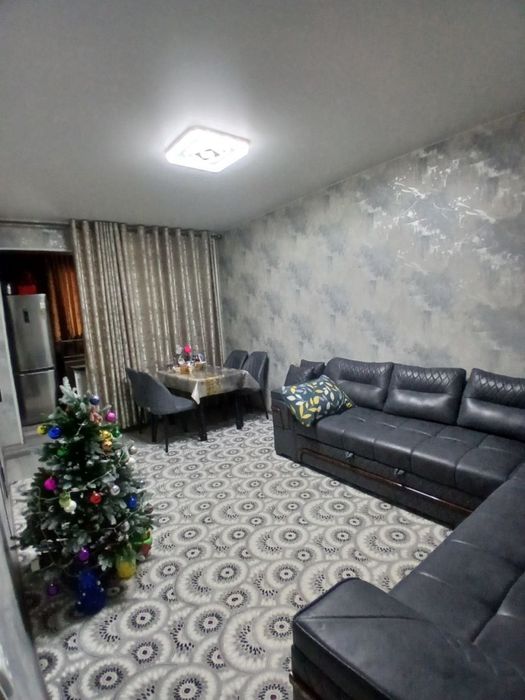 2*3/2/4 Ялангач,Налоговая,7 поликлиника,с мебелью и техникой,срочно.