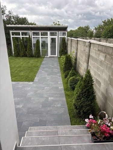 Proprietar Vand duplex lipovei aradului 5 camere