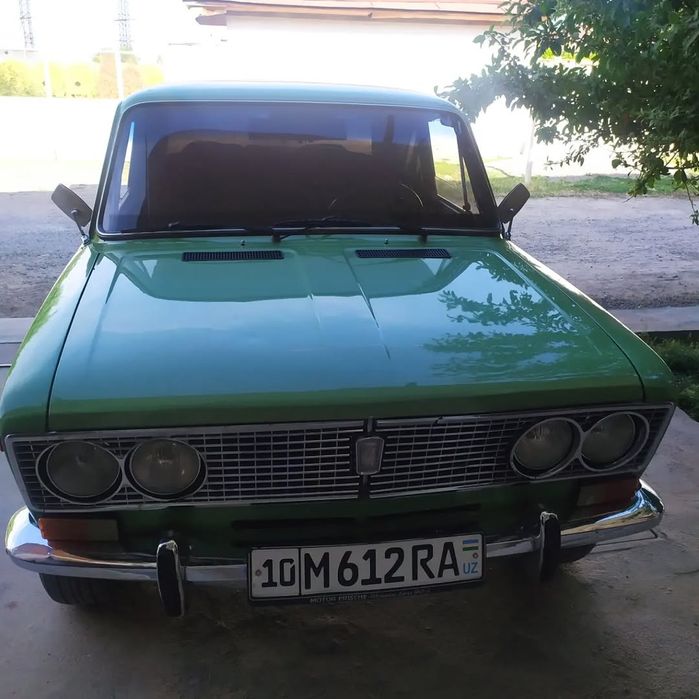 Vaz 2103 sotiladi