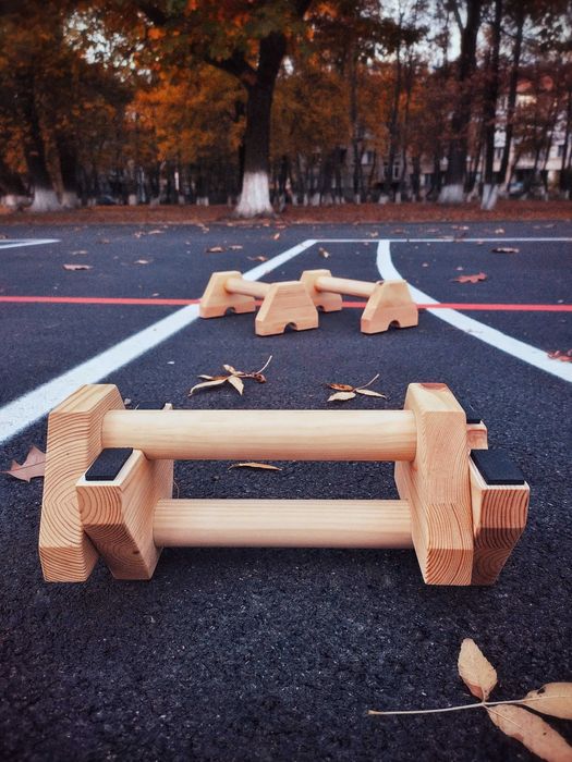 Стойки за лицеви опори Parallettes