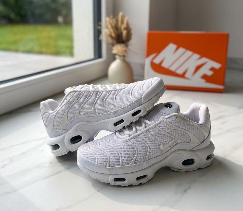 Adidasi NIKE TN - Produs PREMIUM - Full Box