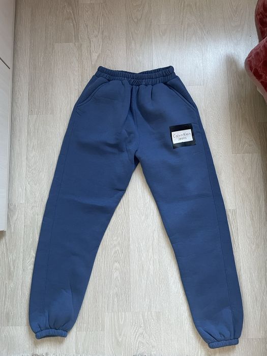 Продам мужской костюм