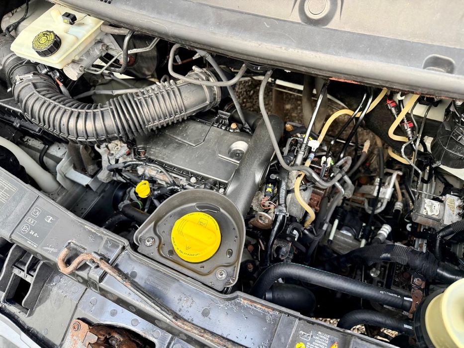 Renault Master Motor 2.3 an 2013 volan dreapta