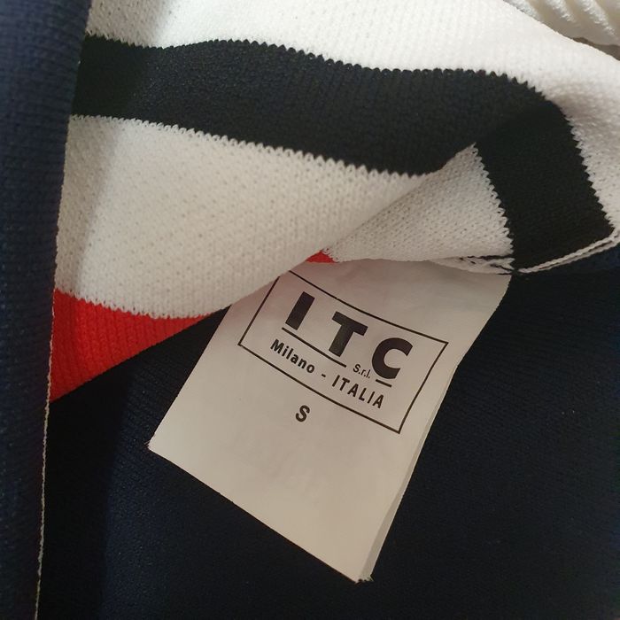 Джемпер от Ferre