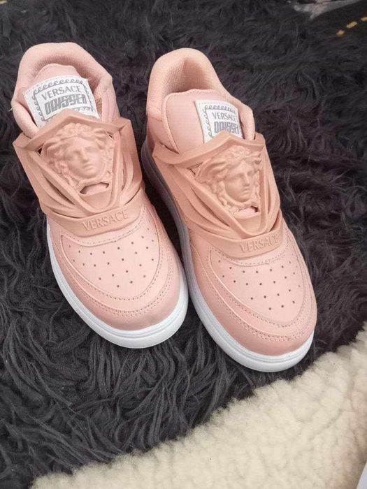 Versace odiseea copiii