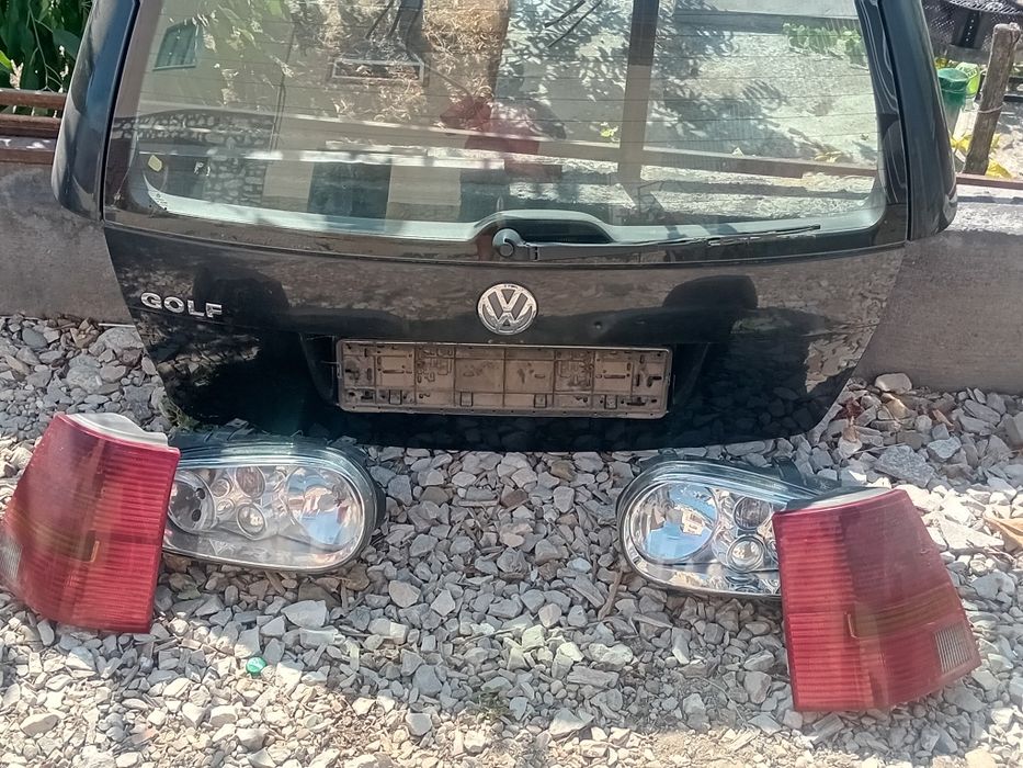 Haion golf 4  combi faruri