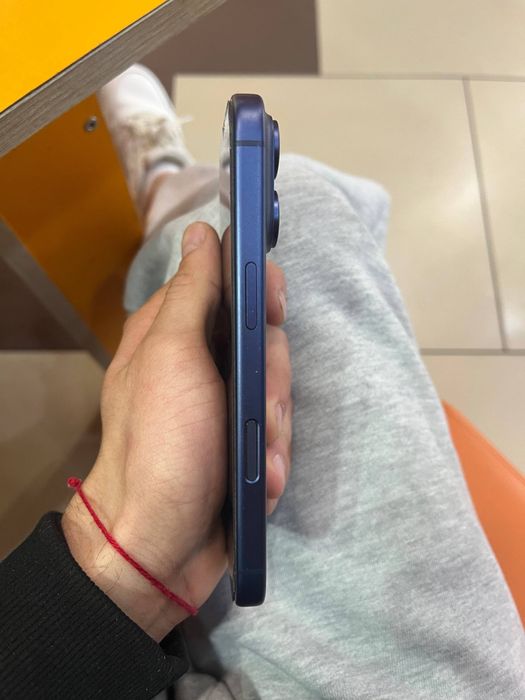 Продам Iphone 17Pro 256GB