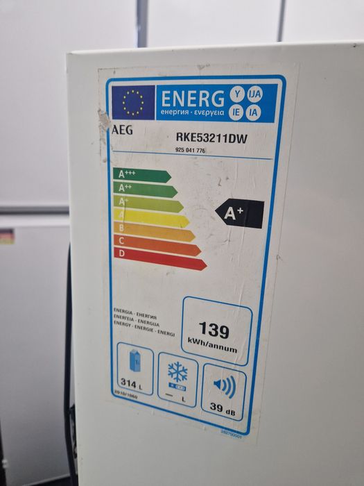 Хладилник AEG A+ 314 литра