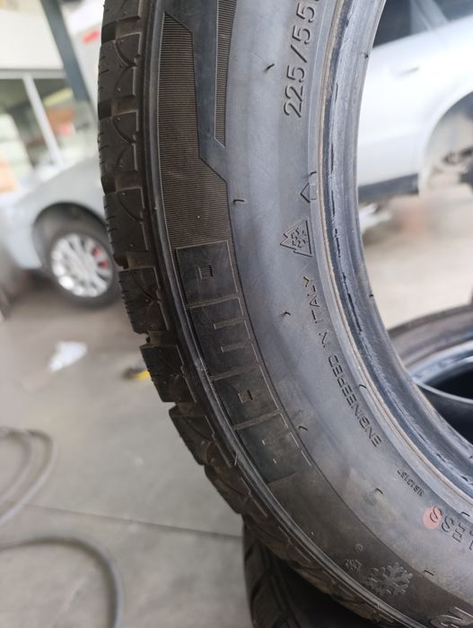 Зимни гуми MOMO   225/55/16R