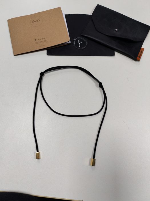 Колие flicka    .