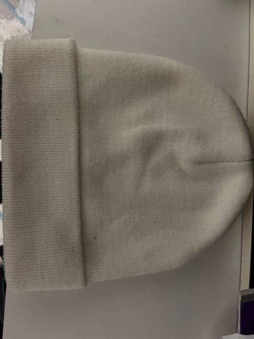 Продаю шапку новый