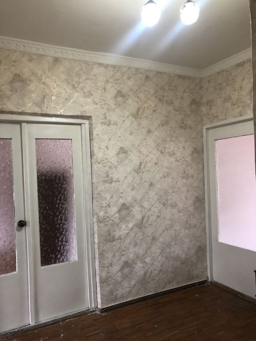 Сдаётся в аренду 2/2/4 куйлюк массив 4 мирабадский рн