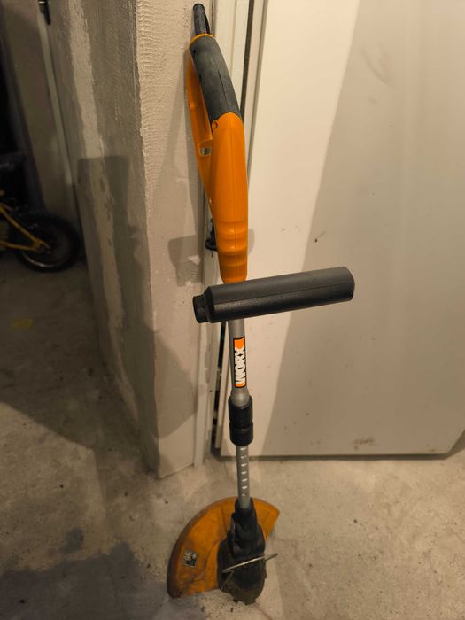 Тример за трева и бордюри