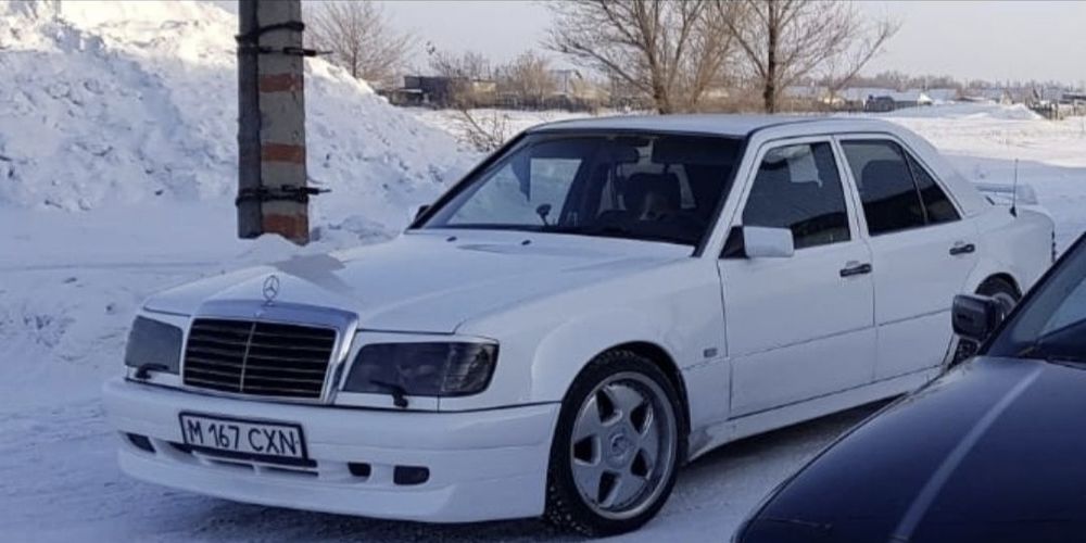 Mercedes W124 реснички