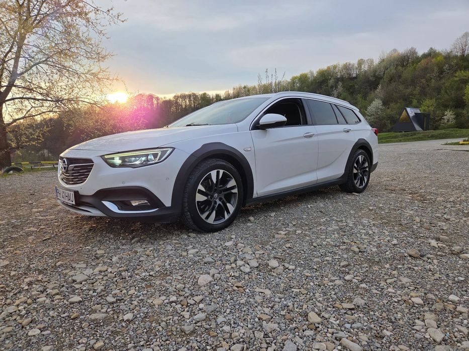 Opel Insignia Opel insignia 2000cdti/country 4x4 exclusive