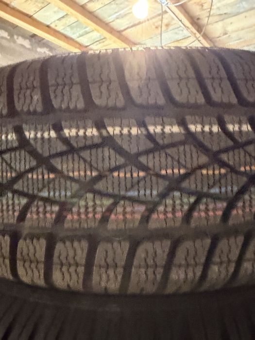 4 Anvelope Dunlop SP Winter Sport 3D M+S 215/60 R17C 104H – NOI 0 KM