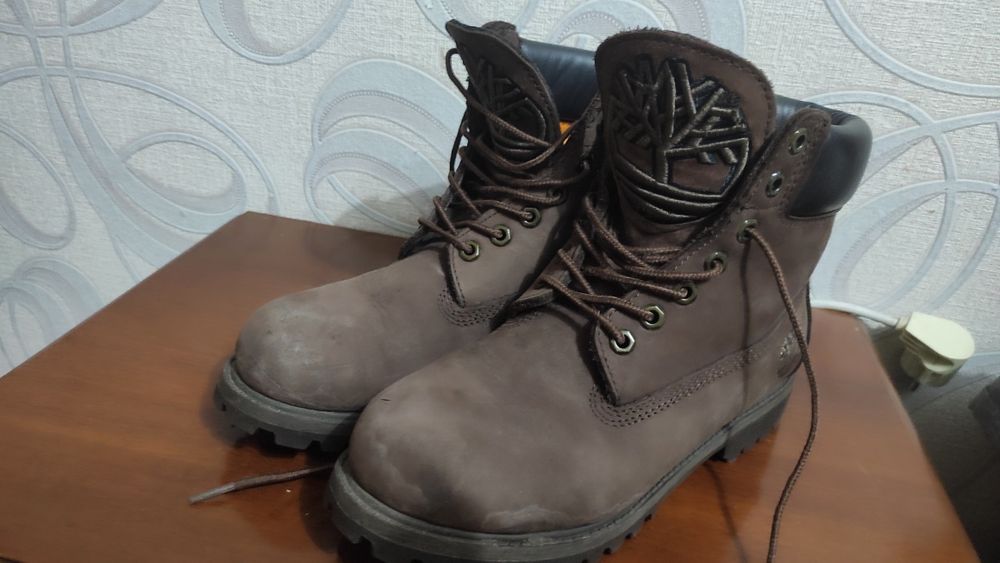 Продам ботинки Timberland 41р.