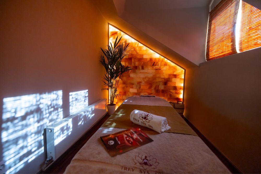 Terapiile tale preferate, acolo unde îți este cel mai comod - în centrul nostru SPA sau la birou.