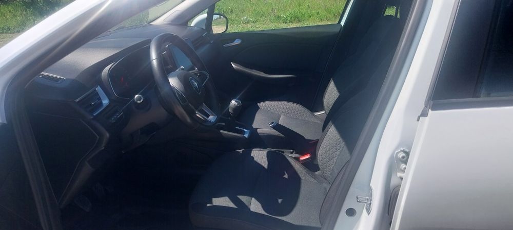 Renault  clio an 2021