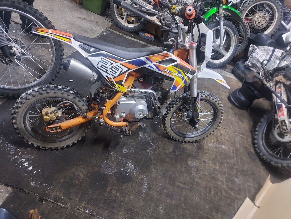 Продаю питбайк 120куб