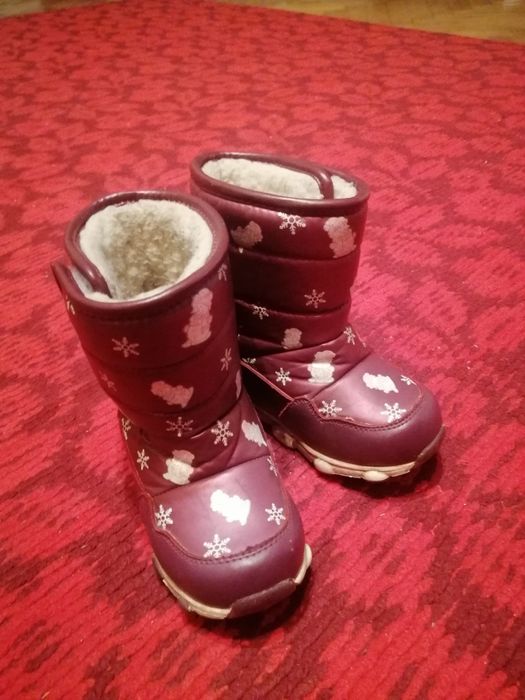 Продам дутыши на девочку