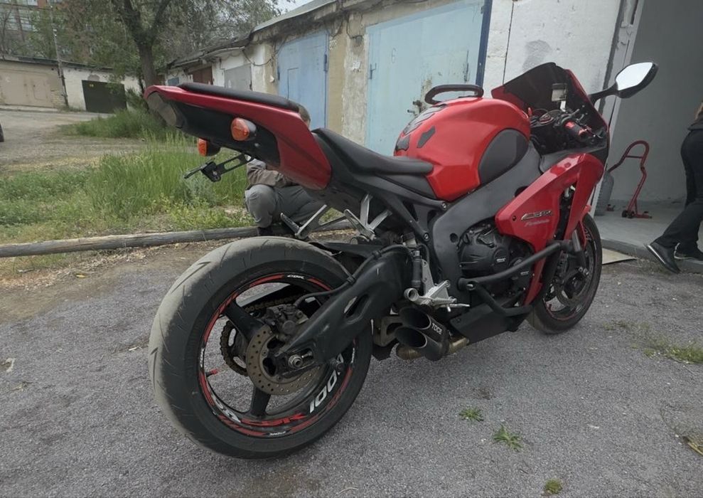 Honda CBR 1000 RR/RA Fireblade, 2011 года