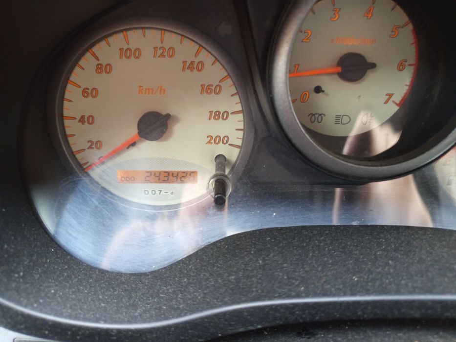 Toyota RAV4 anul 2003