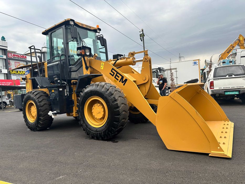 Фронтал юкловчи SEM 636D, Фронтальный погрузчик SEM 636D
