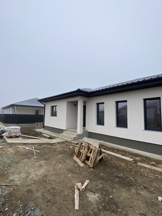 Vand casa in comuna Cordun