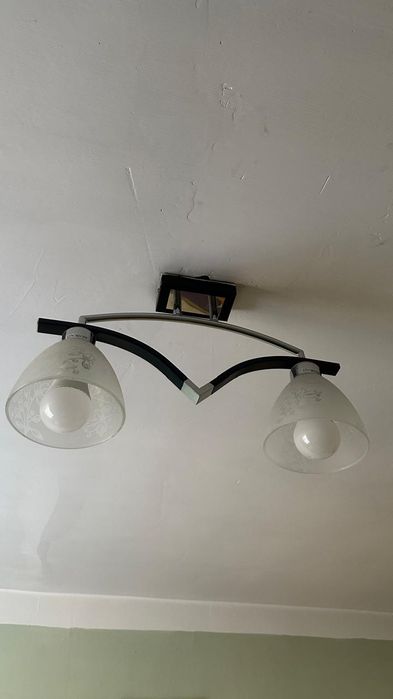 Продам люстры в хорошем состоянии