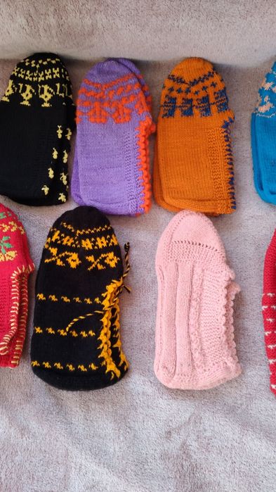 Детски терлици в различни цветове