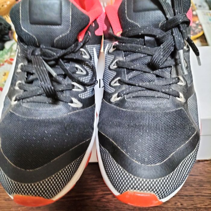 Adidasi Nike zoom