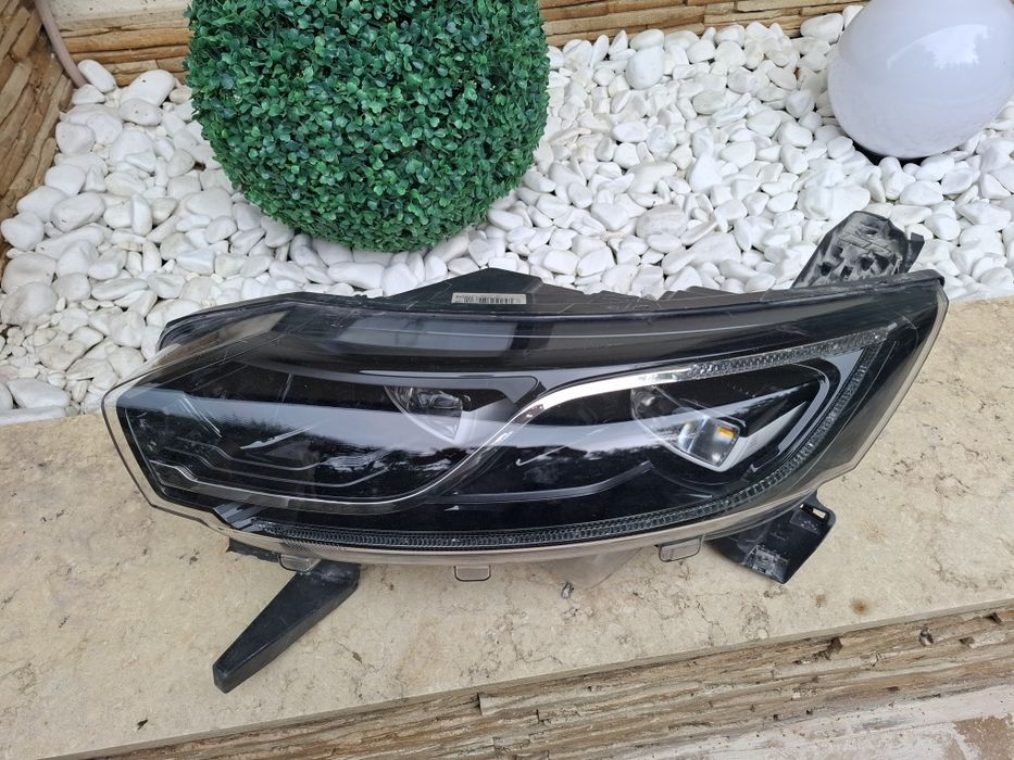 Far stanga Renault Koleos 2 2016 2017 2018 2019 2020 2021 2022 2023