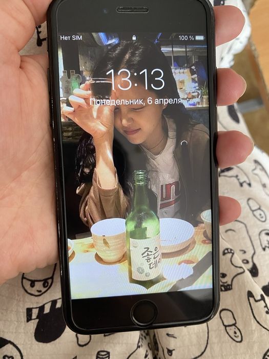 iPhone 7 в хорошем состоянии