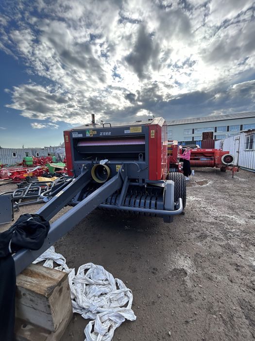 Пресс подборщики из европы тюк и руллон