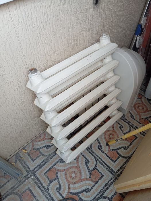 Чугунная батарея, 6 секций