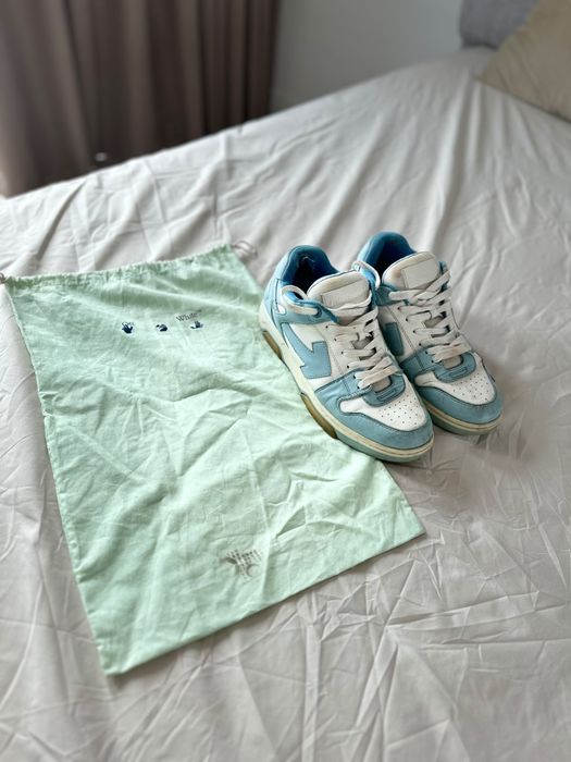 Papucii off white
