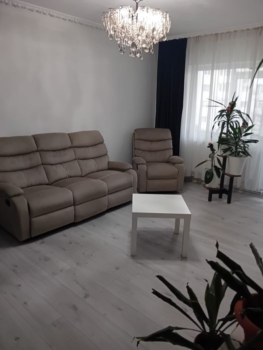 Închiriez apartament 2 camere