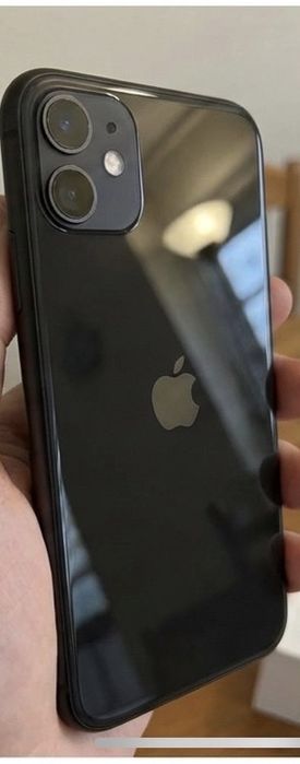 iPhone 11 64 GB Black