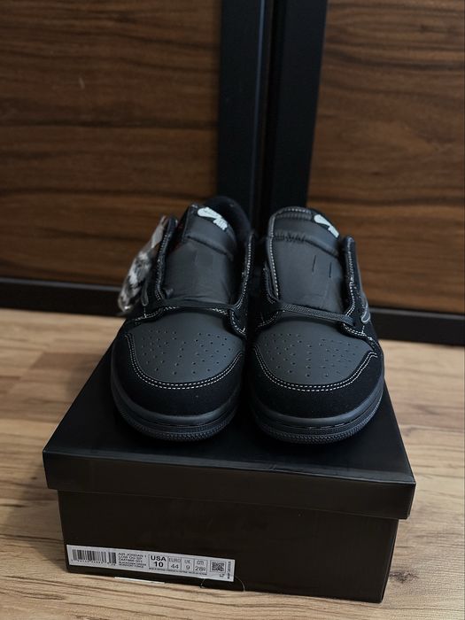 Air Jordan 1 Low x Travis Phantom