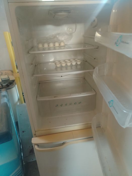 Холадиник сатылады