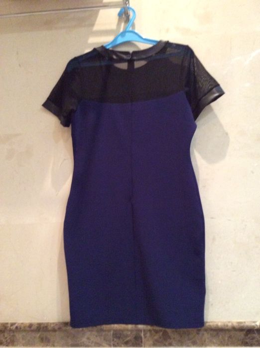 Продаю женское платье