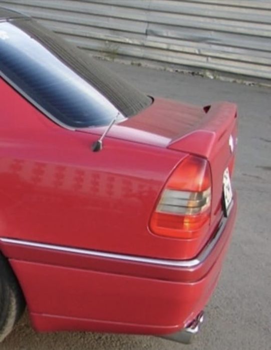 Mercedes W202 спойлер Lorinser