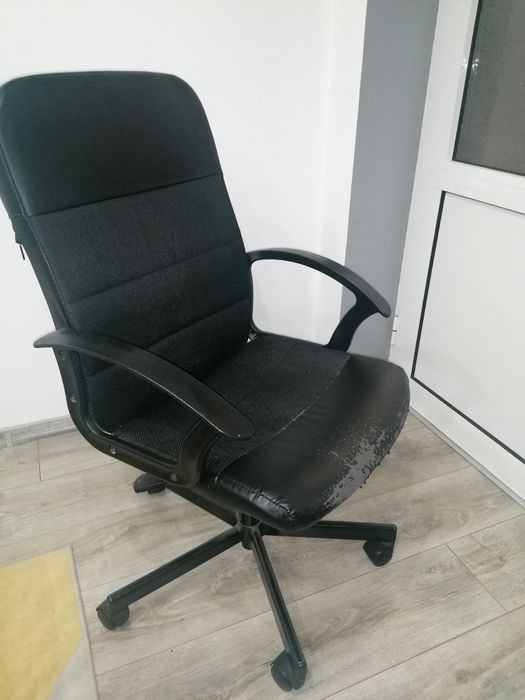 Геймърски или офис стол