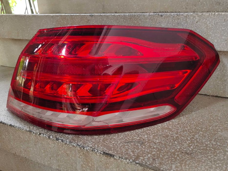 Стоп Mercedes W212 E-Classa LED десен / Стоп Мерцедес 212 Е класа Оригинален