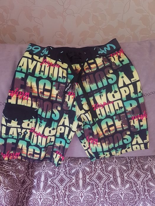 Шорты        новые