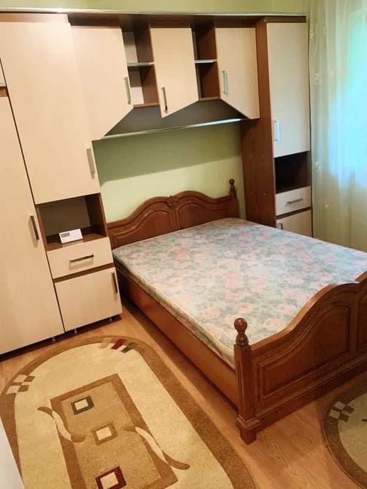 De inchiriat apartament 2 camere semidecomandat Universitate